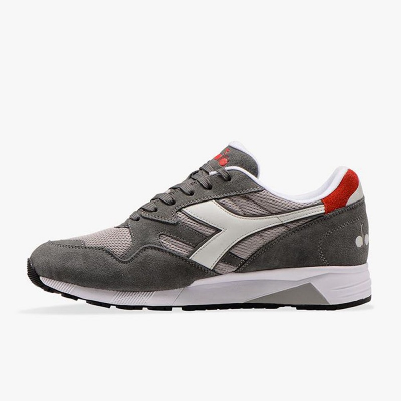 Zapatillas Bajas Diadora N902 Hombre Gris | SLJQEIM-06